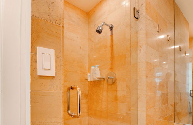 Oceanfront Luxury Condos - Photo 19