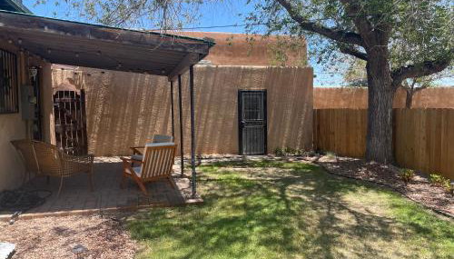 Vintage charm vacation home with modern comforts near Old Town - Foto 3