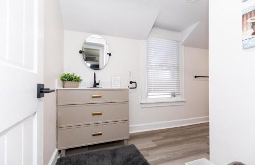 New Group Space - Sleeps 20! Near Sports Center - Photo 68