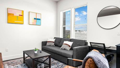 Luxurious New Unit 1Bd1Ba Pool, Golf Sim - Foto 3