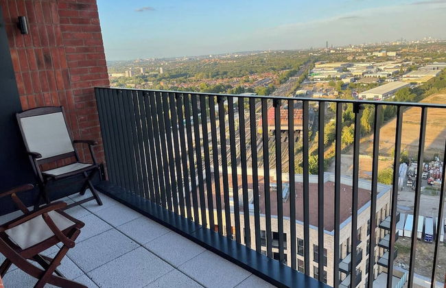 Healum Retreat - 3BR Apartment, Southall - Foto 17