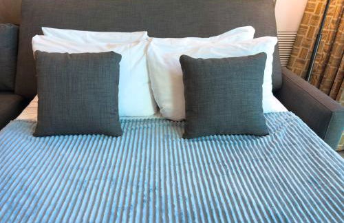 No Resort Fee Strip View Balcony+ Valet Parking - Foto 13