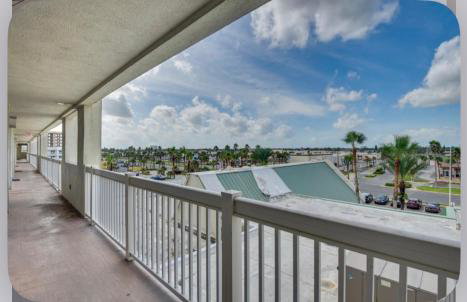 Oceanfront Condo at Daytona Beach Resort - Foto 7