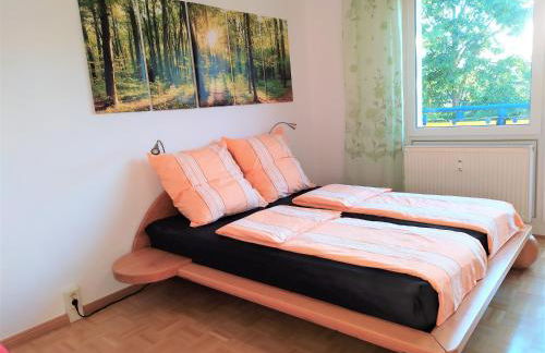 Helles Apartment mit Balkon am Großen Garten nahe Stadtzentrum - Foto 6