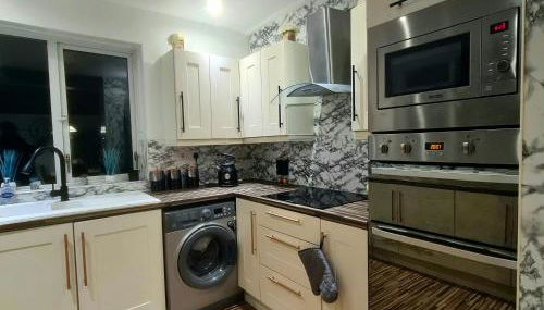 Freshen up Stays Walsall - Foto 5, stove