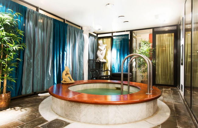 Collectors Victory Apartments - Photo 32