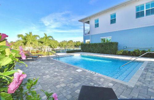 Manatee Isle - Photo 28