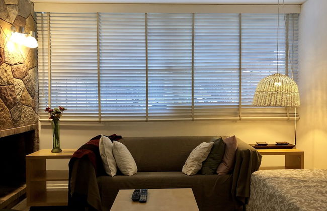 Warm comfortable house great location - Photo 16