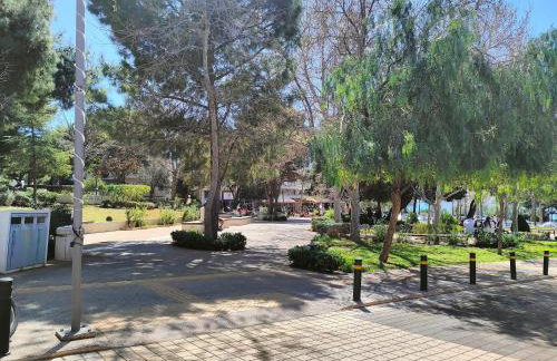 THALIA, luxury 3Br Home with Ensuite Bathrooms, just 3 minutes walk from the beach located in the prestigious Athenian Riviera - Foto 38