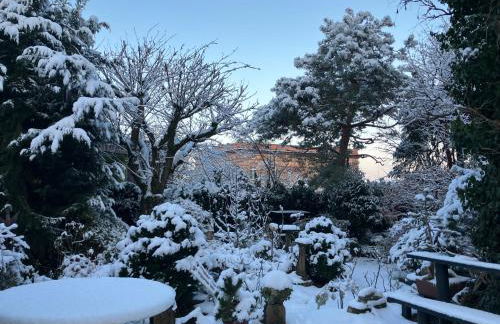 Rosie's Place: Furnished Apartment with Style - Foto 33