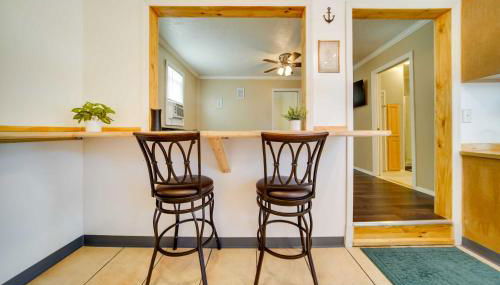 Geneva Cottage with Patio - Walk to Park, Lake Erie! - Foto 2