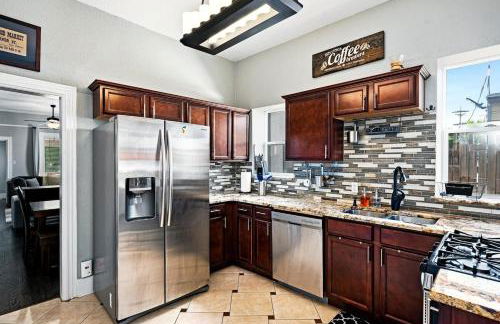 Work-Friendly Denver Stay - Rooftop Deck & Garden - Foto 7