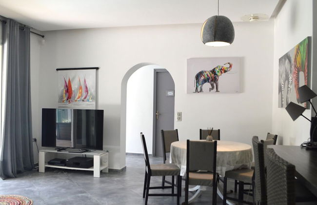 Modern Holiday Home With Private Pool and Garden - Foto 36