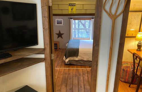 Convenient Cottage-Hot Tub, 4 Minutes to Dahlonega - Foto 11