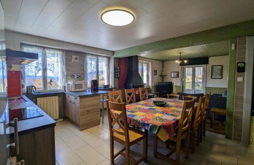 Gîte spacieux en ancienne ferme rénovée, idéal pour familles et amis – proche randos et sites touristiques - FR-1-589-6 - Foto 13