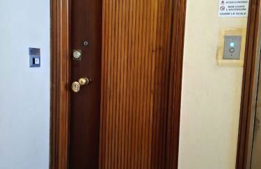 Rome Lumina - Bilocale luminoso vicino Metro C 6 fermate dal Colosseo - Foto 45