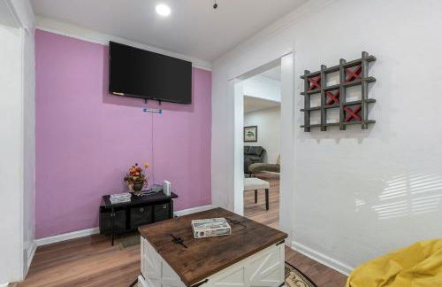 Mara Retreat with Fire Pit-Grill-Patio-Games-Jacuzzi - Photo 49