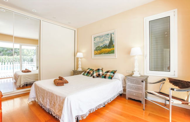 Just 10 Minutes From Sitges, House With Private Garden and Pool- - Foto 7