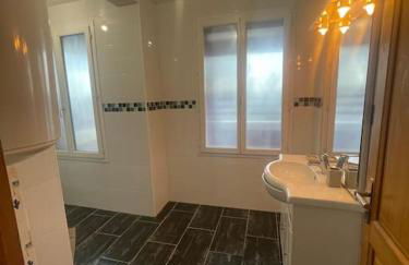 L7 -Villiers-le-Bel proche Aéroport ROISSY CHARLES DE GAULLES & PARIS - Foto 24