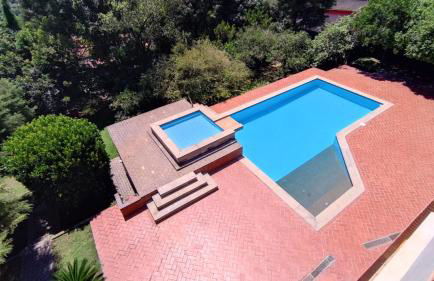 Aconchegante casa na Granja Viana - Foto 18