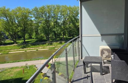 Apartament Royal Capital Towers Klimatyzacja & Prywatny Parking & Bezkontaktowe Zameldowanie & Balkon - Foto 3