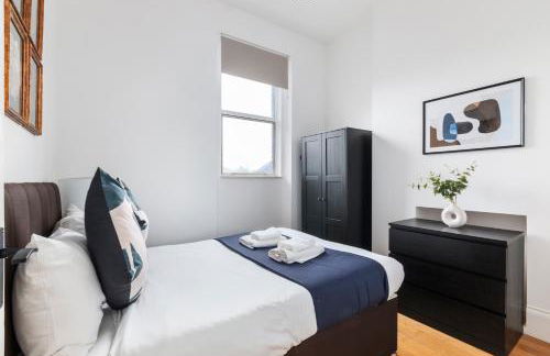 City Apartment - Sleeps 4 & Free Parking - Foto 6