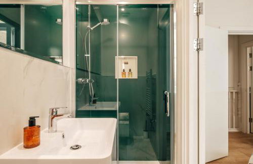 The Regency - Serviced Apartments - Photo 12