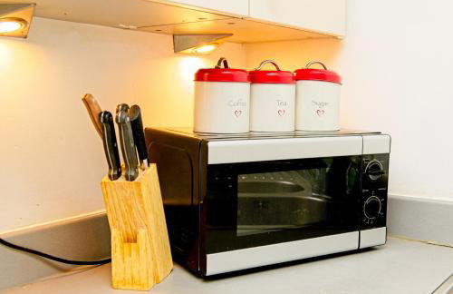 Birmingham City Centre Beautiful Apartment Walking Distance to Bullring Shopping Centre Private Parking - Photo 26