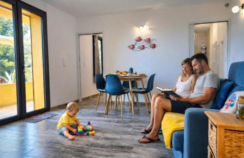 L'echapée Bleue - cosy refait a neuf, avec terrasse et vue jardin, tout se fait à pied - BY AURAconciergerie - Foto 6