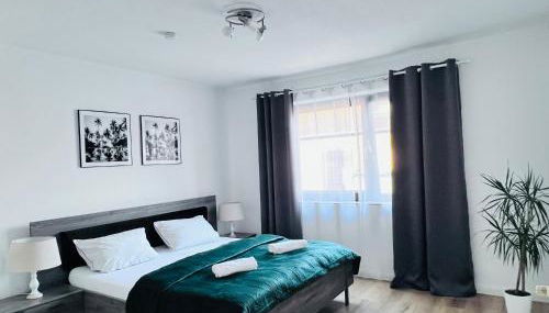 Moderne, helle Wohnung mit Terasse 15min bis OB Centro, Klimaanlage - Photo 2