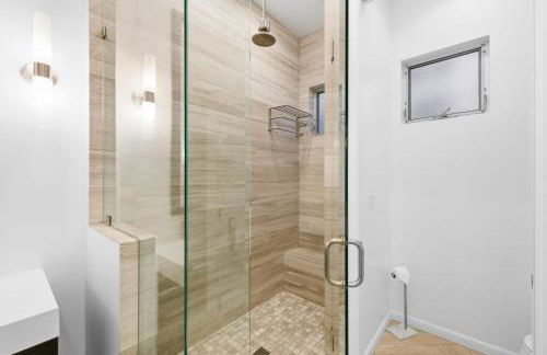 Haines Luxury Dream Home - Bay Views, Rooftop, Fire Pit & AC - Foto 77