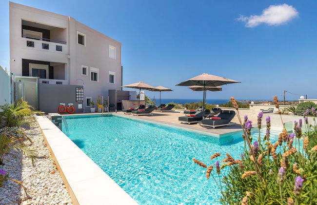 Talos Luxury Suites - Photo 71