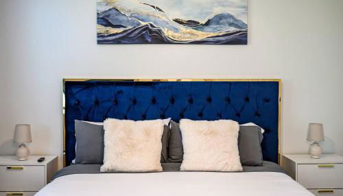 Newly Remodeled 2BR Apt | Mins to Disney | Arcade - Foto 3