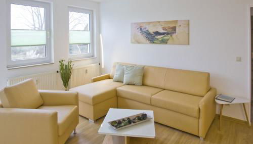 Strandhaus Mönchgut Ferienwohnung 13 mit Sauna- und Schwimmbadnutzung im AHOI Sellin - Foto 4