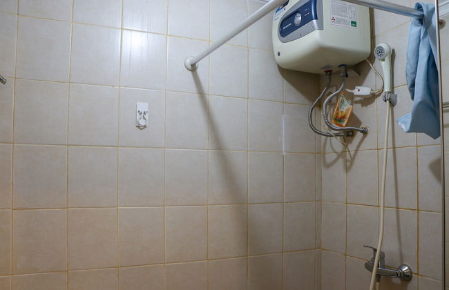 Comfort And Minimalist Studio At Maple Park Sunter Apartment - Foto 15