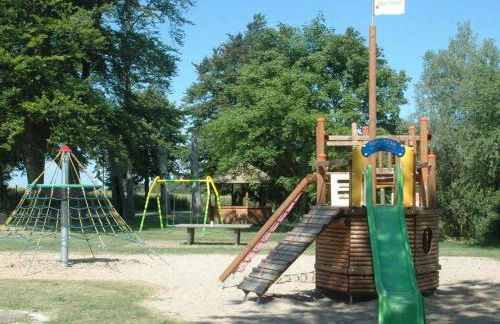 Jadgschloss zu Hohen Niendorf - Photo 2