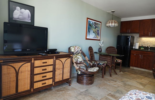 Tropical Studios at Marine Surf Waikiki - Photo 63