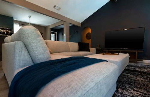 The Sinatra - Fun 5BD Home Huge Pool Game Room - Foto 19