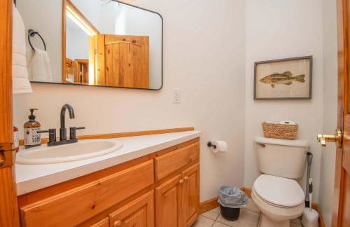 Family Friendly Lakefront with Private Dock Fire Pit Near Marinas - Foto 11