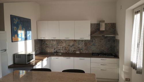 Casa Izzo, trilocale con terrazza e parcheggio privato - Foto 5