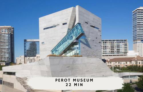 Luxury Home w Hot Tub near AT&T Stadium - Foto 48