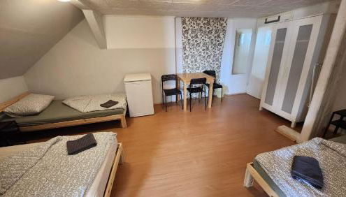 Moderne Studio Apartments und 120qm Wohnungen in Oberhausen, ideal für Geschäftsreisende und Monteure - Foto 2