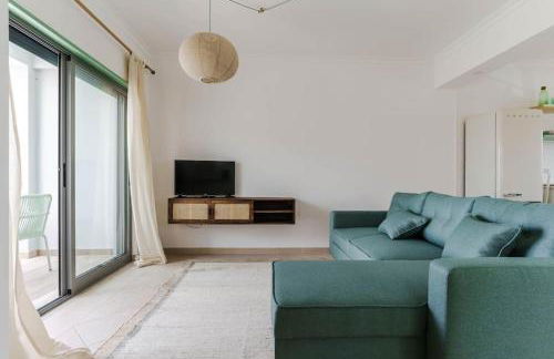 Green Breeze Escape by Lisbeyond - Photo 36