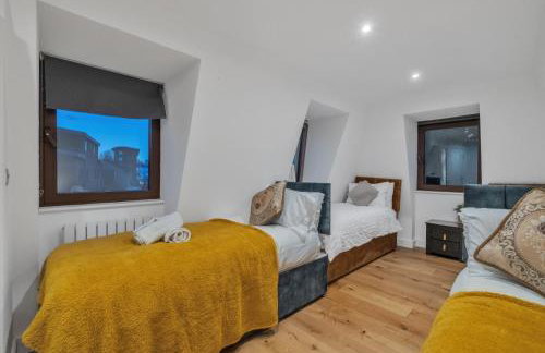 2 Bedroom Flat By Key Light Properties Short Lets & Serviced accommodation two minutes walk from Canada Water Station - Great for Contractors, Group and Family - Foto 18