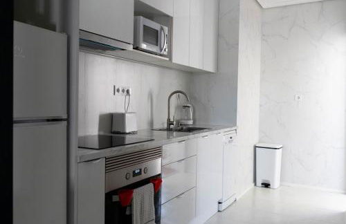 Bungalow with a pool and a terrace - Foto 18