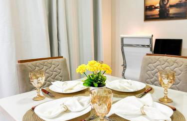 APË GOLD NO CENTRO DA CIDADE COM AR E CAMA KINg - Foto 26