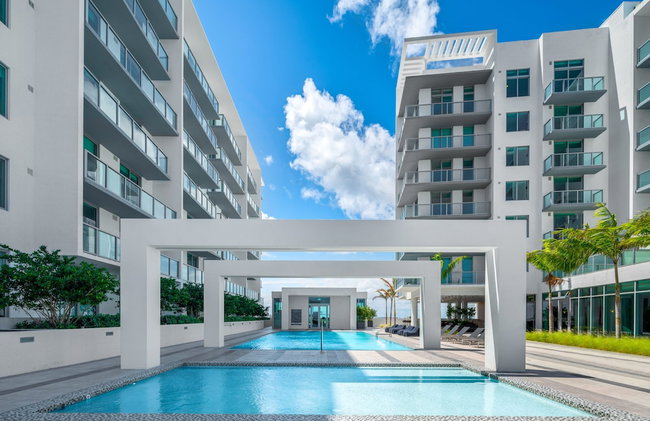 Poolside District Condo - We Host - Foto 64