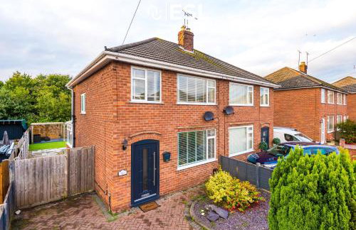 Open Plan - 3 Bedroom House - Garden and Outdoor Seating - Driveway Parking - Short Drive to City Centre - Foto 50