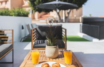 Designer loft with pool, with gigantic terrace and private parking & in the city centre - Foto 9