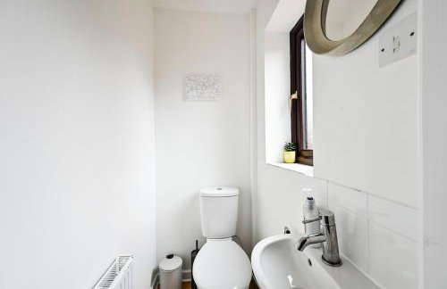 Quiet & Modern Contemporary Home for Work & Family - Foto 41